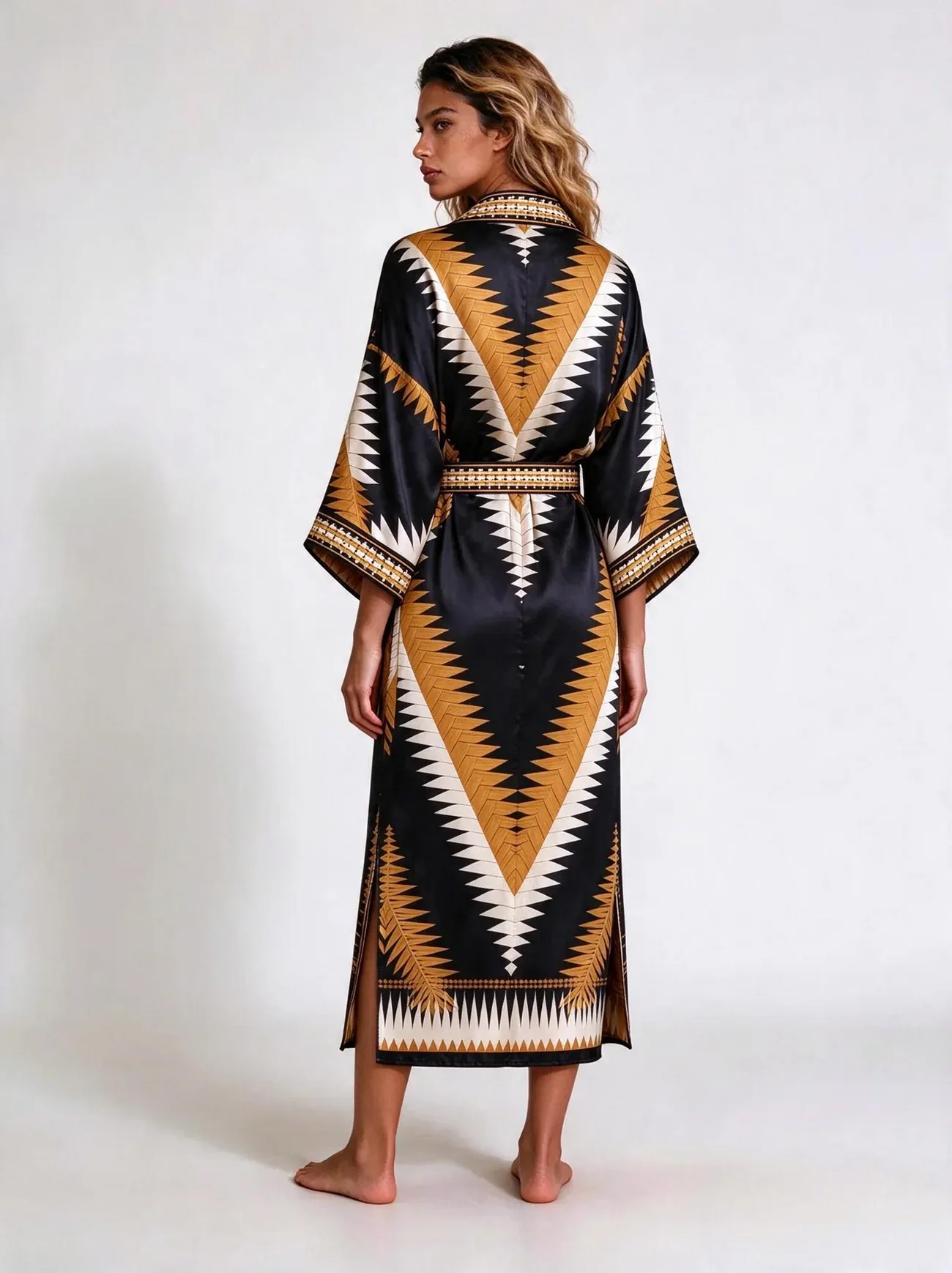 Anyaman kimono, back