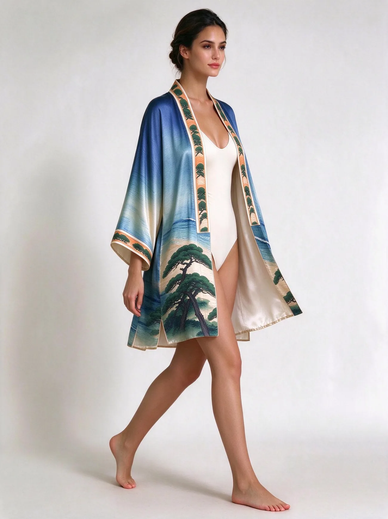 Pampelonne kimono, short · in movement