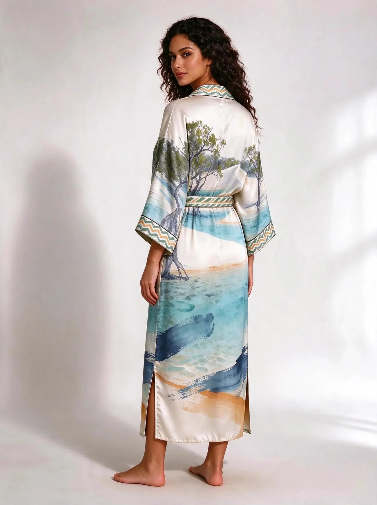 Qurm kimono, back