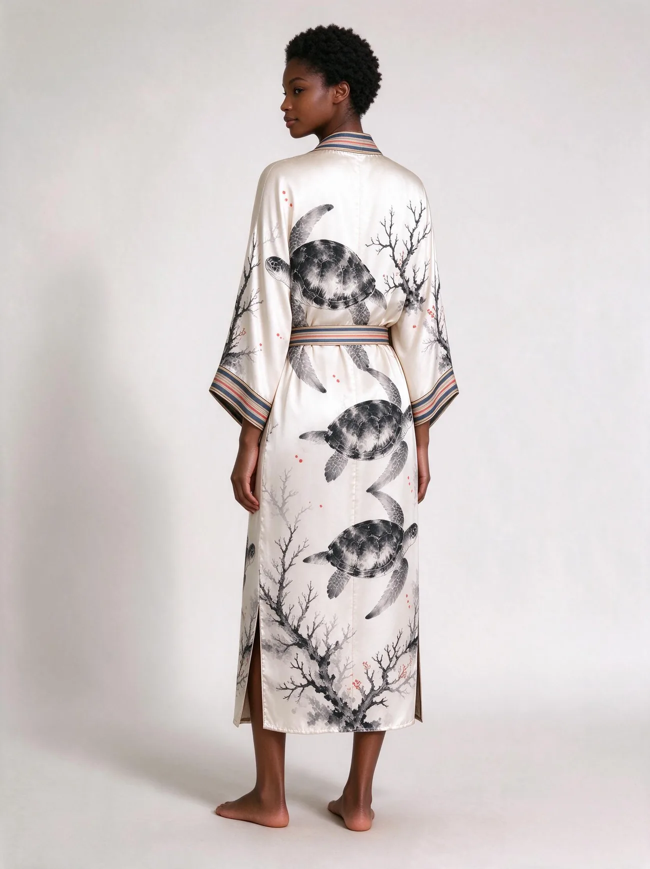 Tanikely kimono, back
