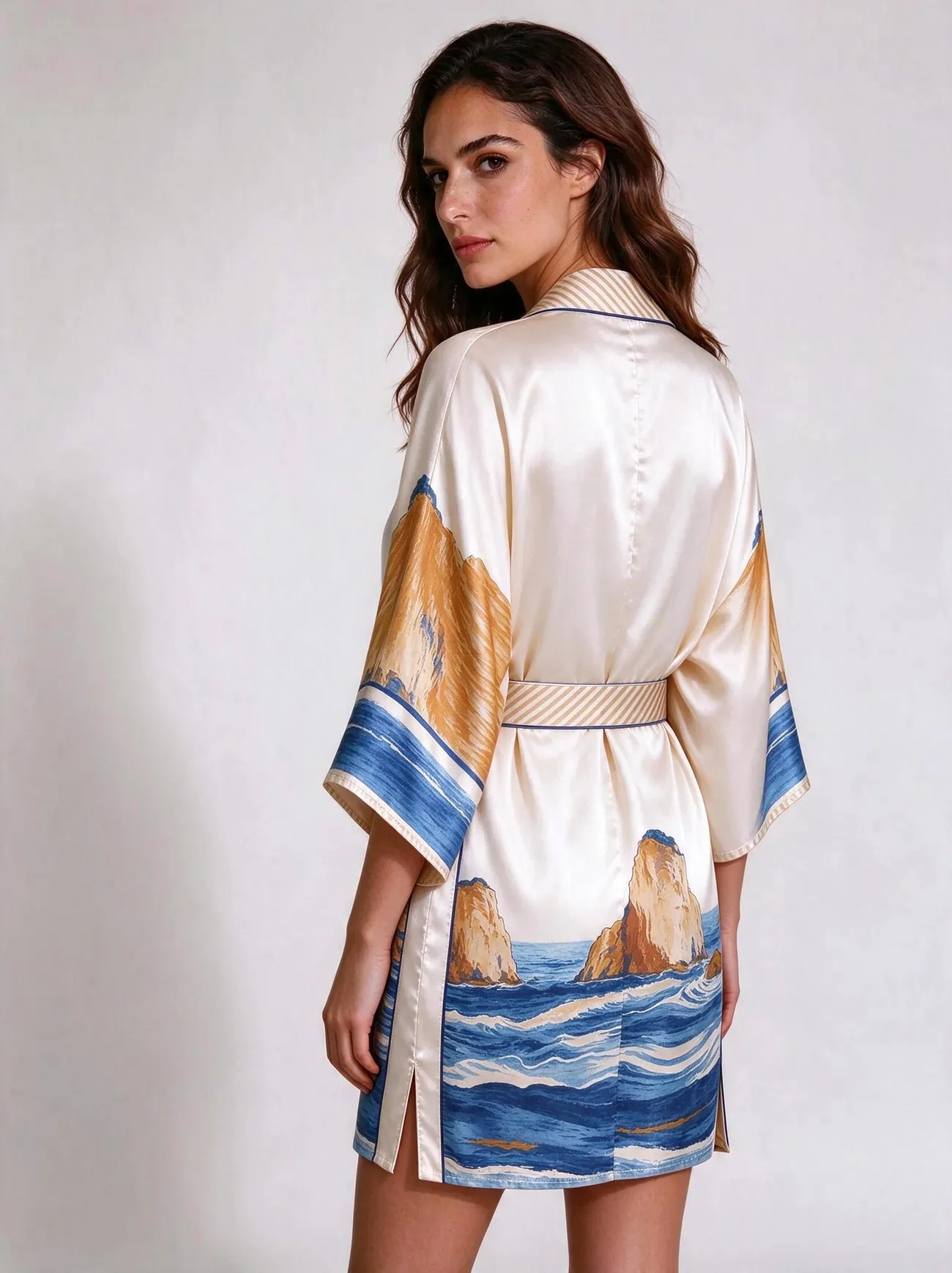 Tragara kimono, short · back