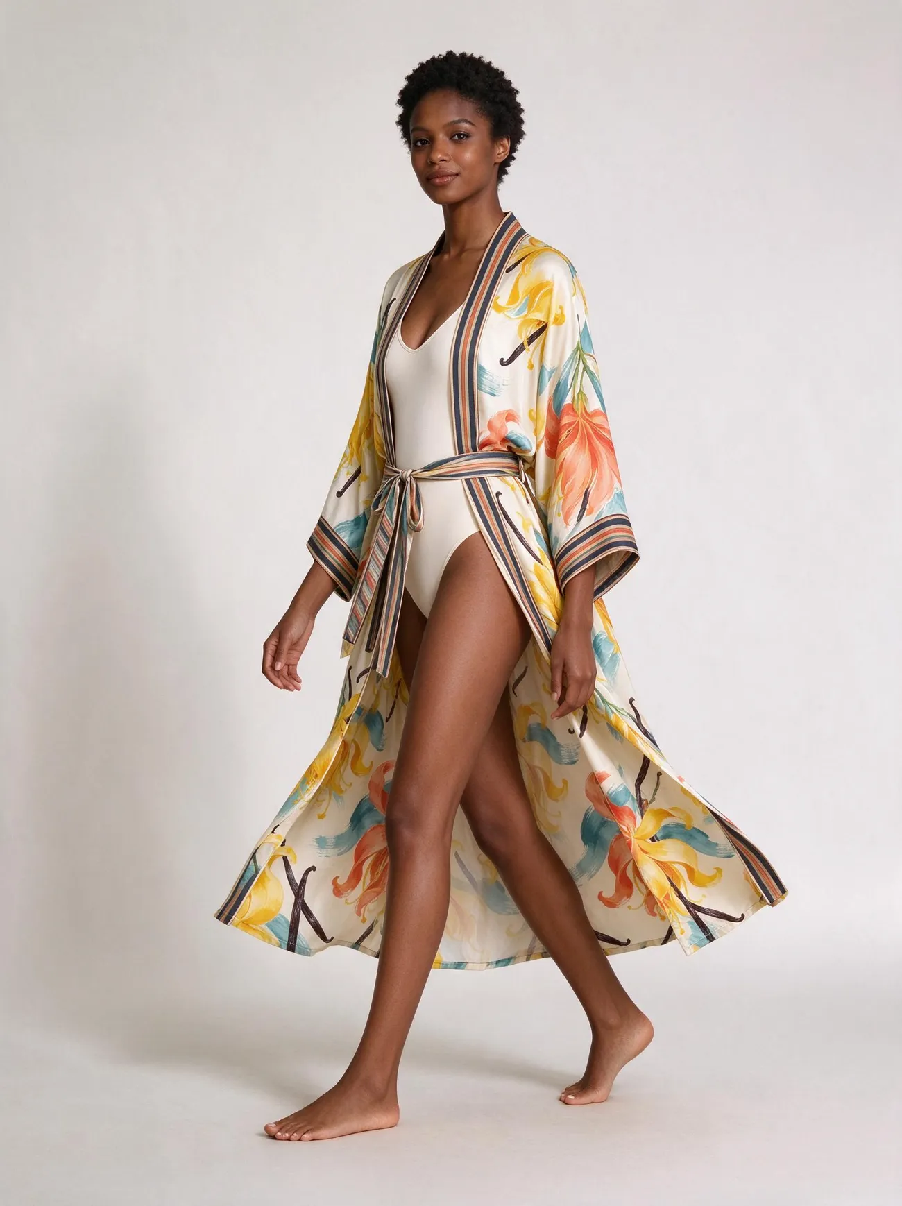 Ylang kimono, in movement